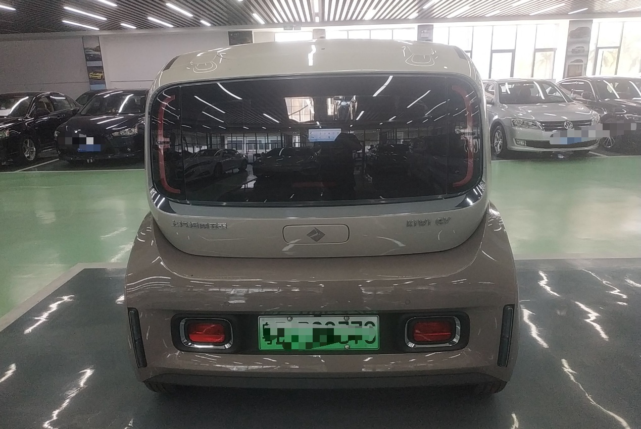 宝骏KiWi EV 2023款 智奢版 三元理