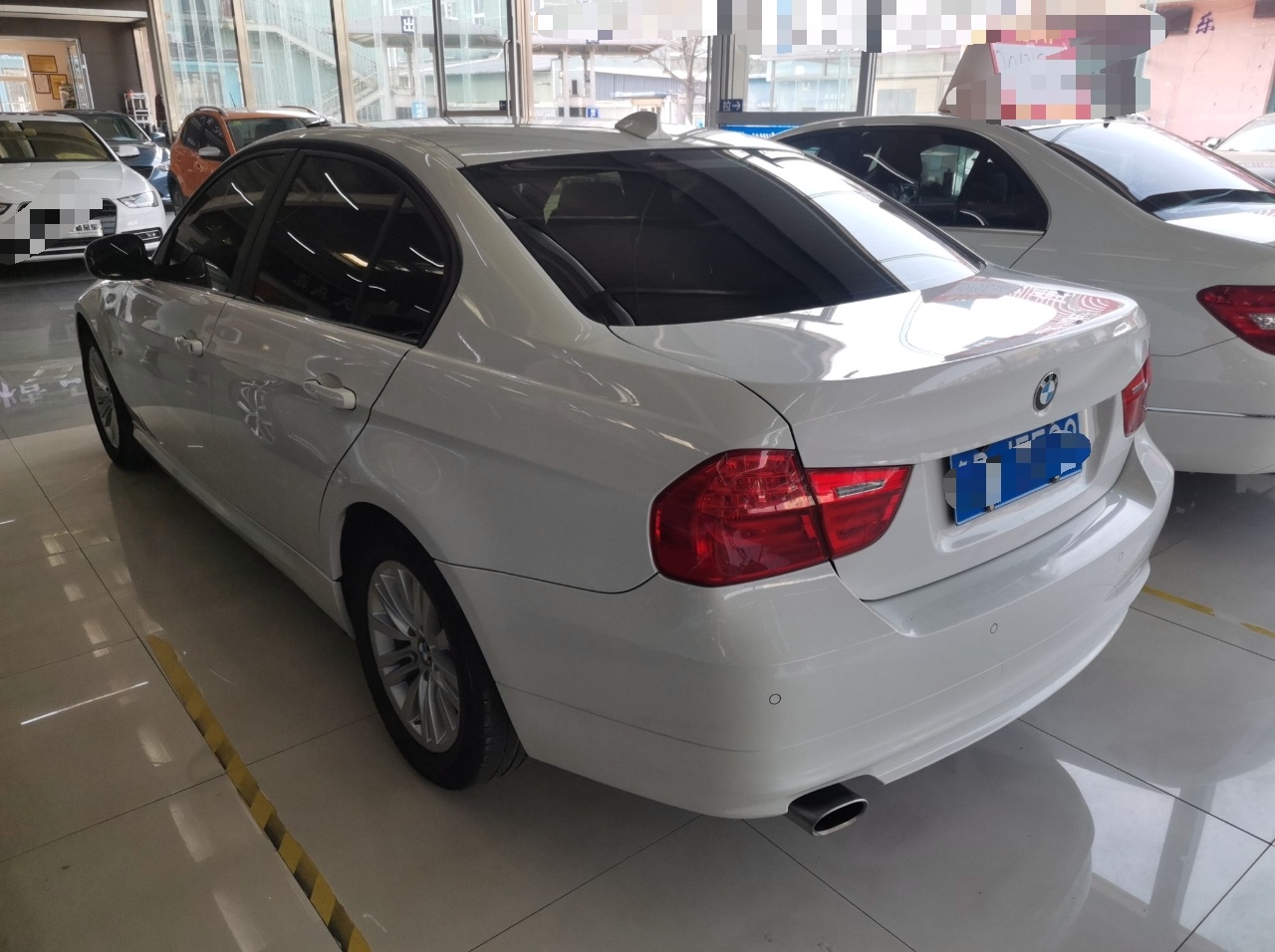 宝马3系 2011款 320i 时尚型