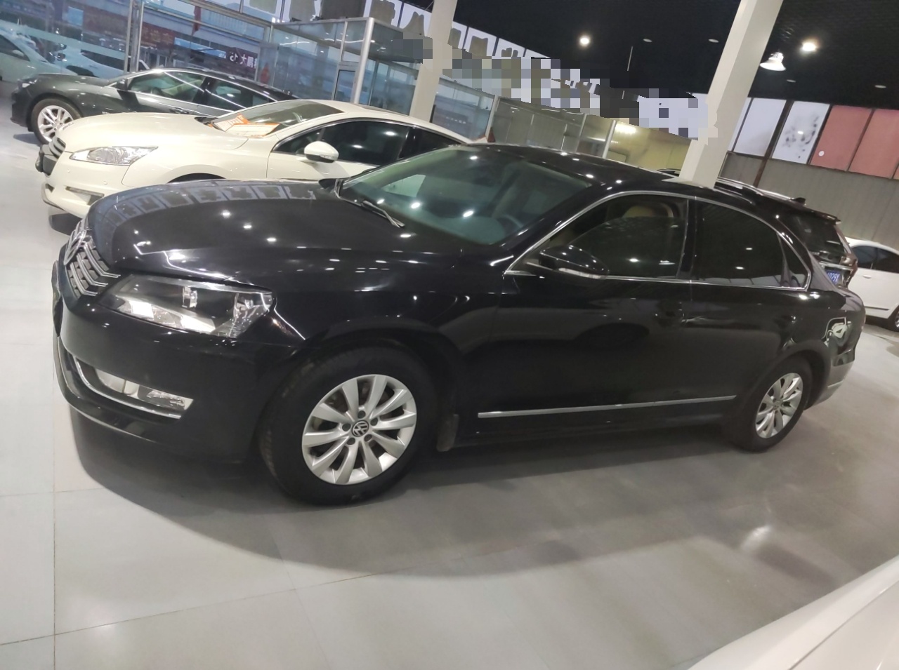 大众 帕萨特 2015款 1.8TSI DSG尊荣版