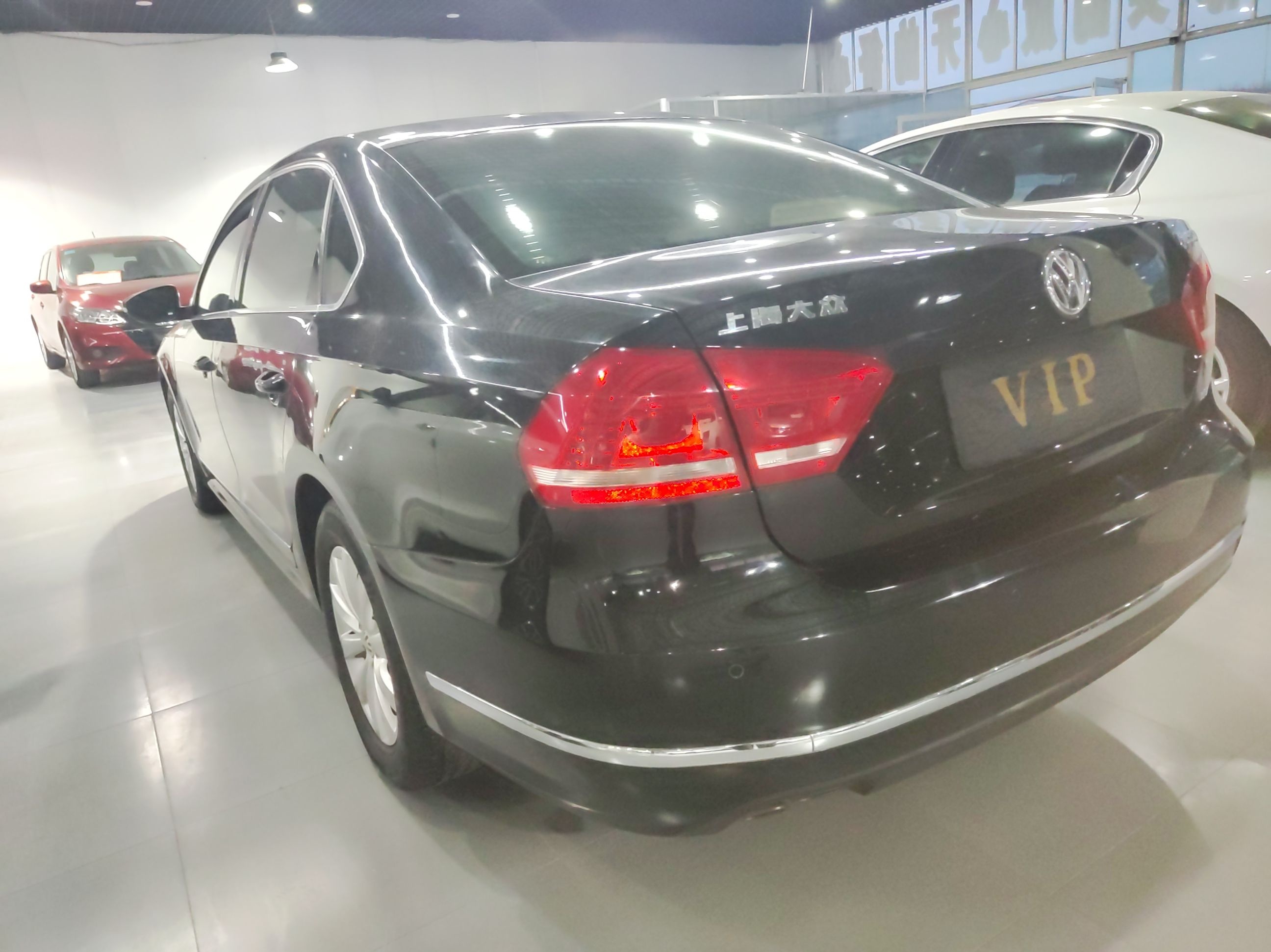 大众 帕萨特 2015款 1.8TSI DSG尊荣版