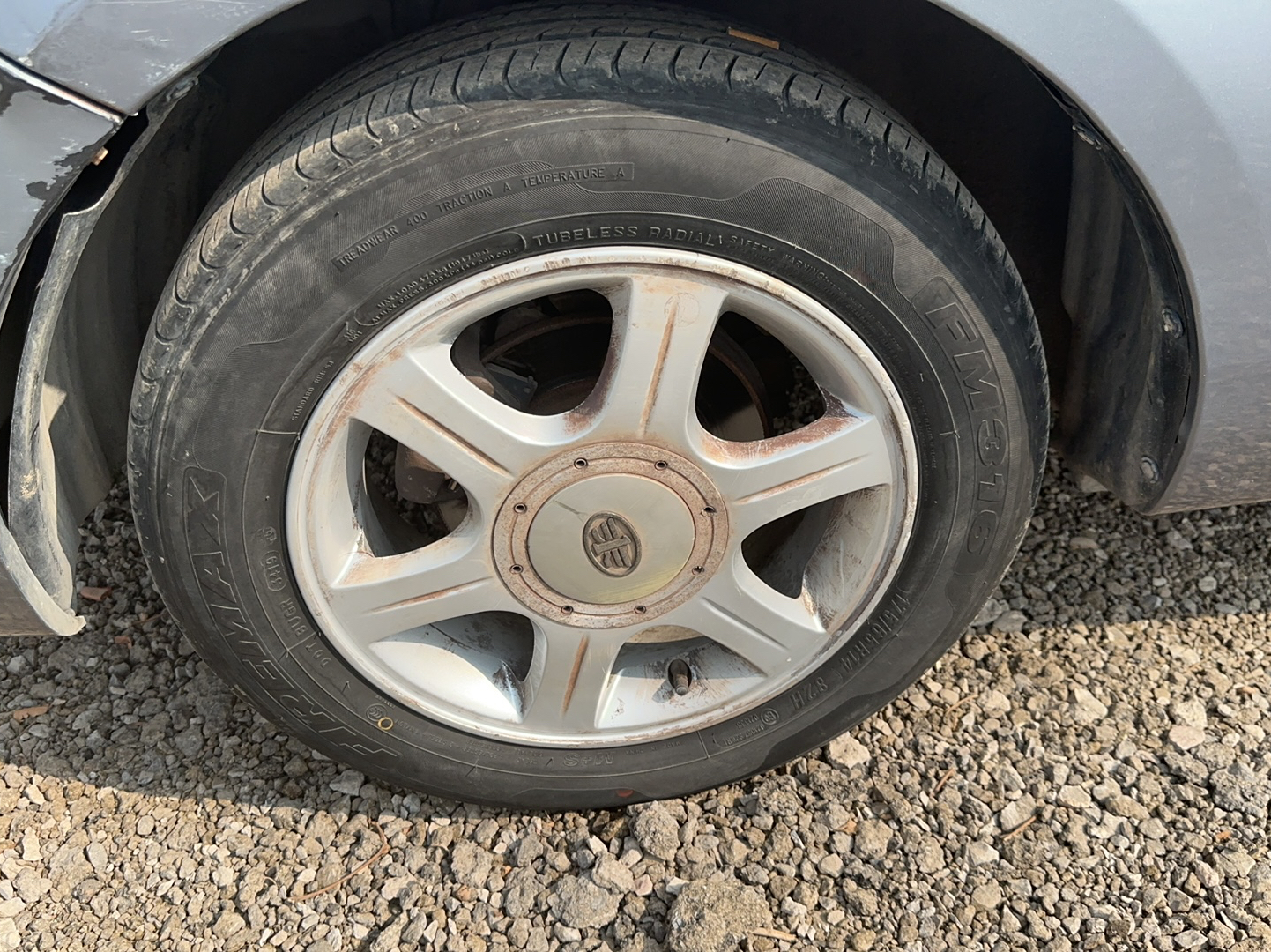 一汽 夏利N5 2011款 1.3L 手动豪华型