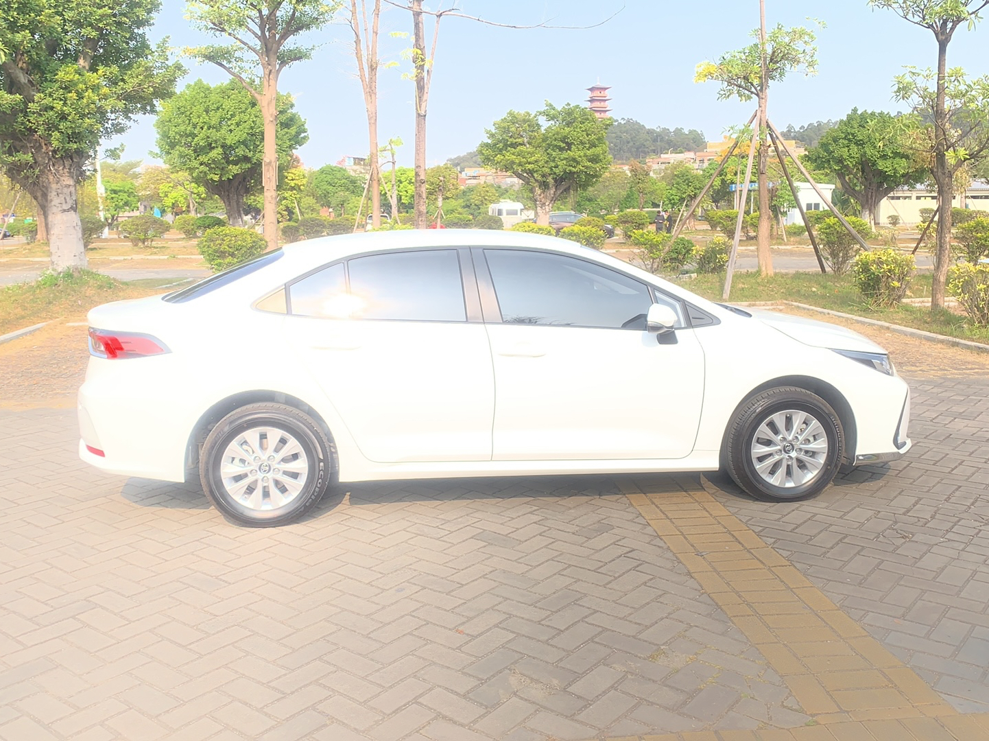 丰田 卡罗拉 2022款 1.2T S-CVT先锋PLUS版