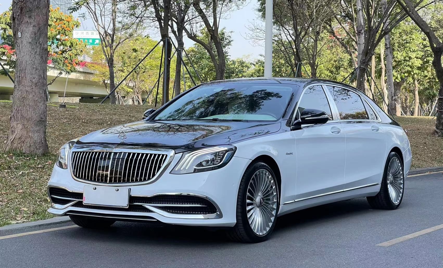 奔驰 迈巴赫S级 2015款 S 400 4MATIC