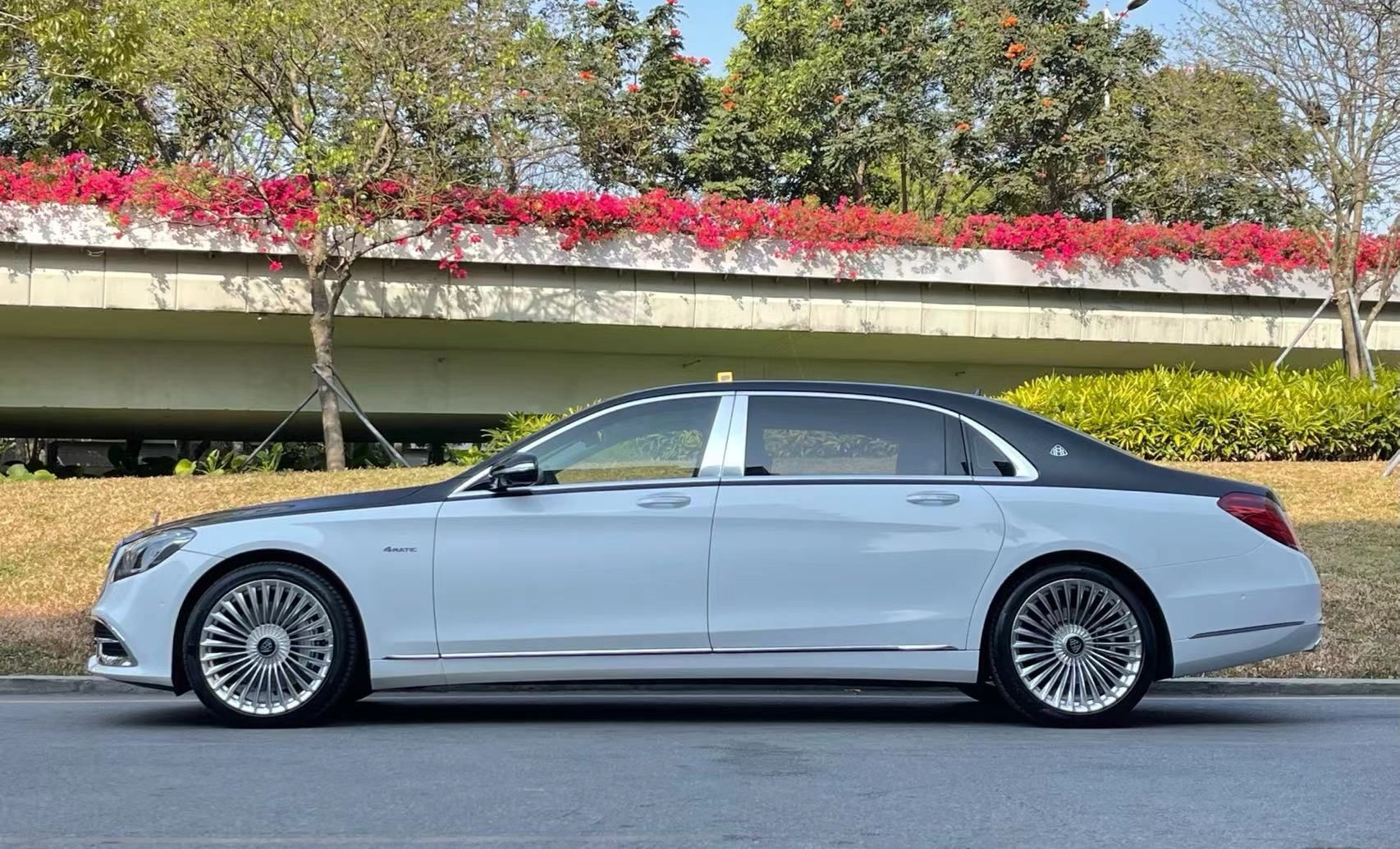 奔驰 迈巴赫S级 2015款 S 400 4MATIC