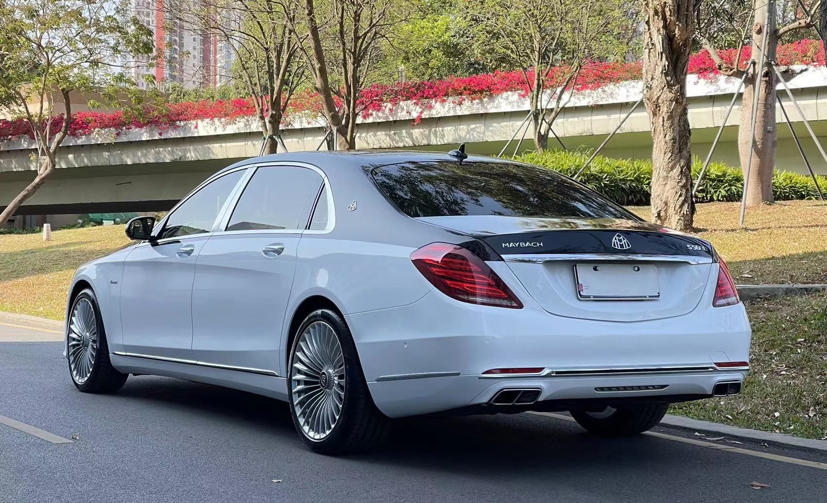 奔驰 迈巴赫S级 2015款 S 400 4MATIC