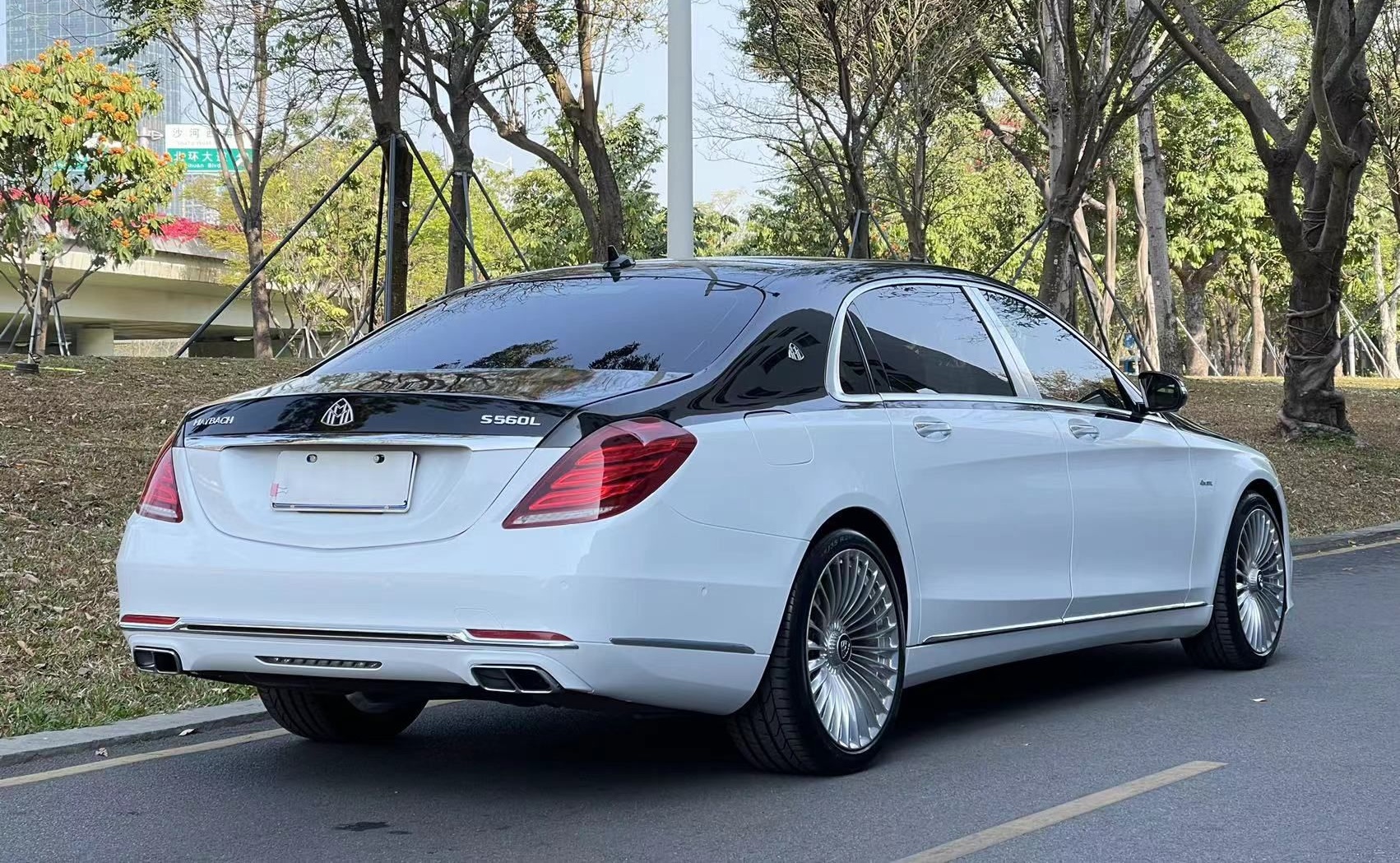 奔驰 迈巴赫S级 2015款 S 400 4MATIC