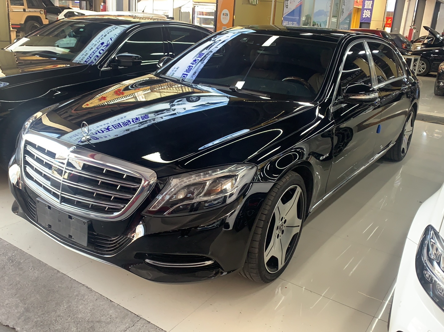 奔驰 迈巴赫S级 2015款 S 500 4MATIC