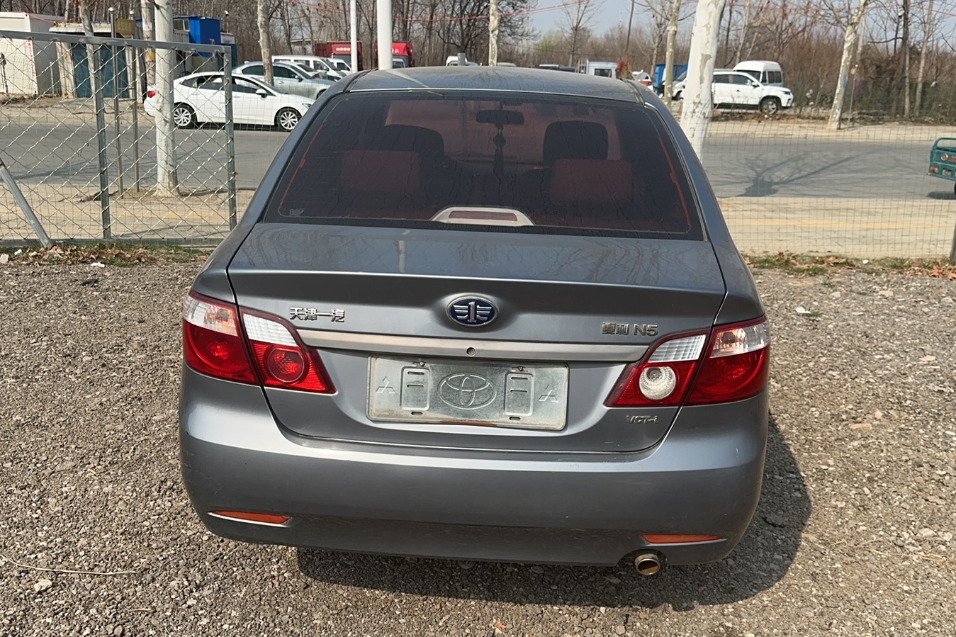 一汽 夏利N5 2011款 1.3L 手动豪华型