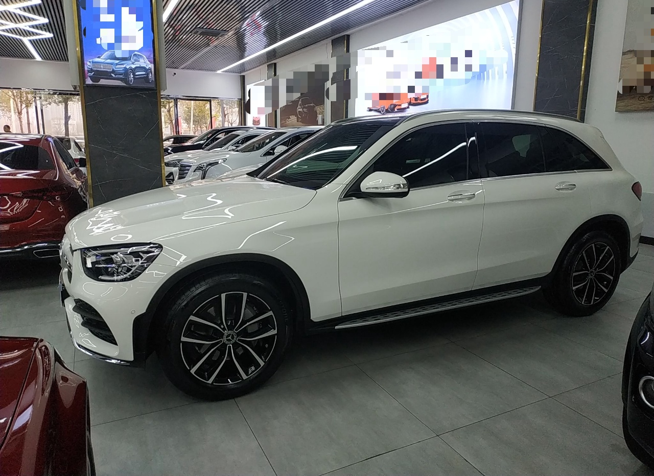 奔驰GLC级 2020款 改款 GLC 260 L 4MATIC 豪华型