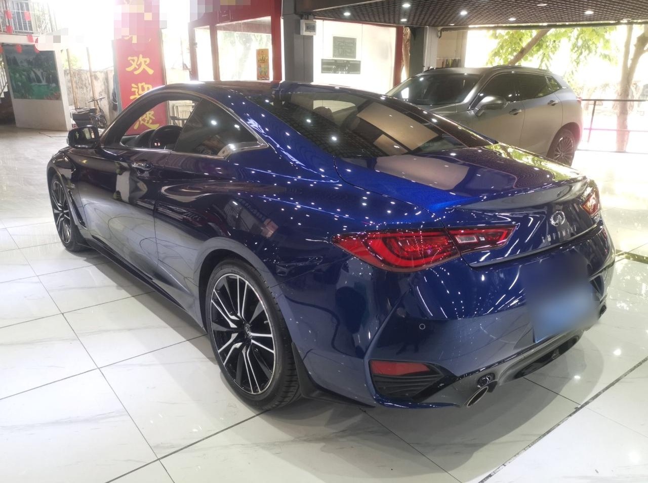 英菲尼迪Q60 2019款 S 2.0T 豪华运动版(进口)