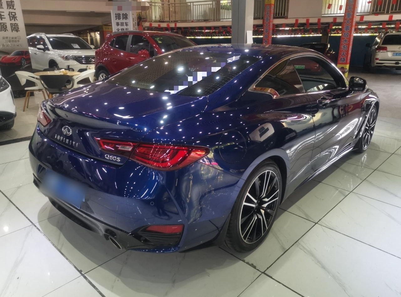 英菲尼迪Q60 2019款 S 2.0T 豪华运动版(进口)