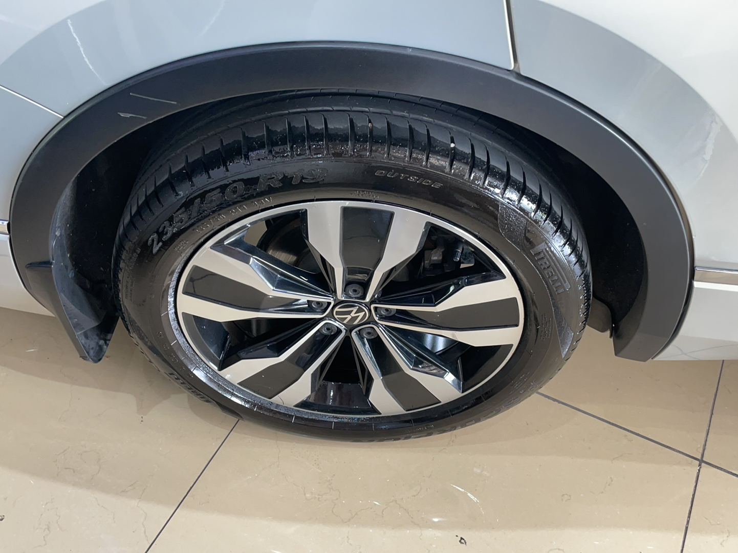 大众 途观L 2022款 330TSI 自动两驱R-Line越享版