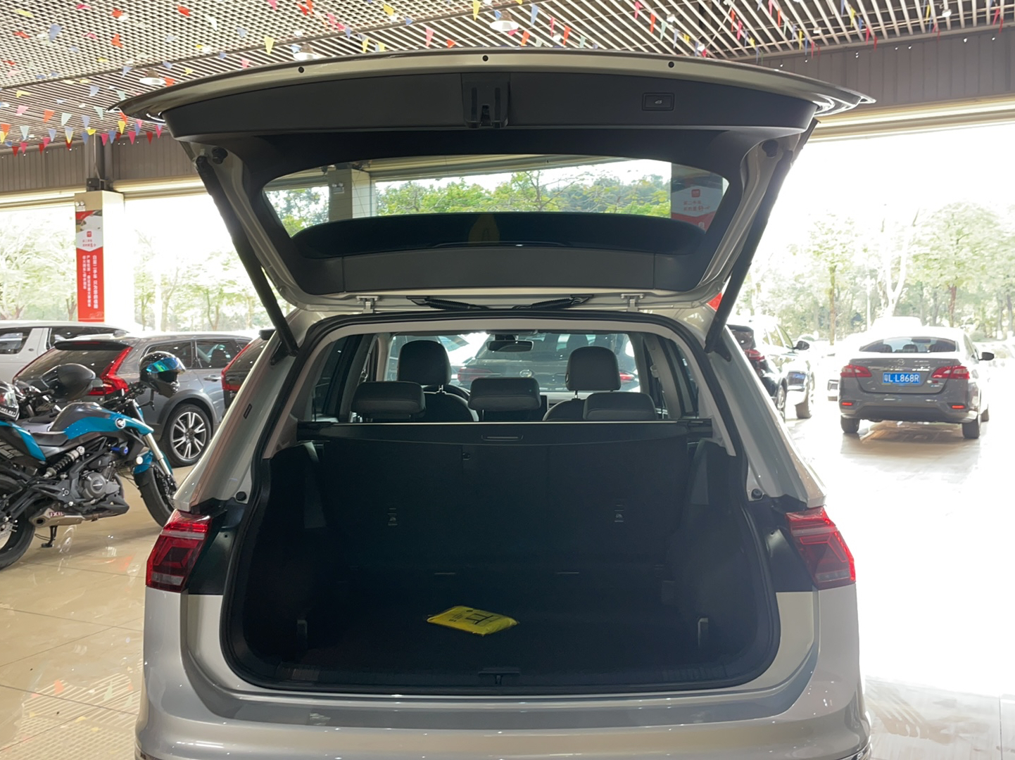 大众 途观L 2022款 330TSI 自动两驱R-Line越享版