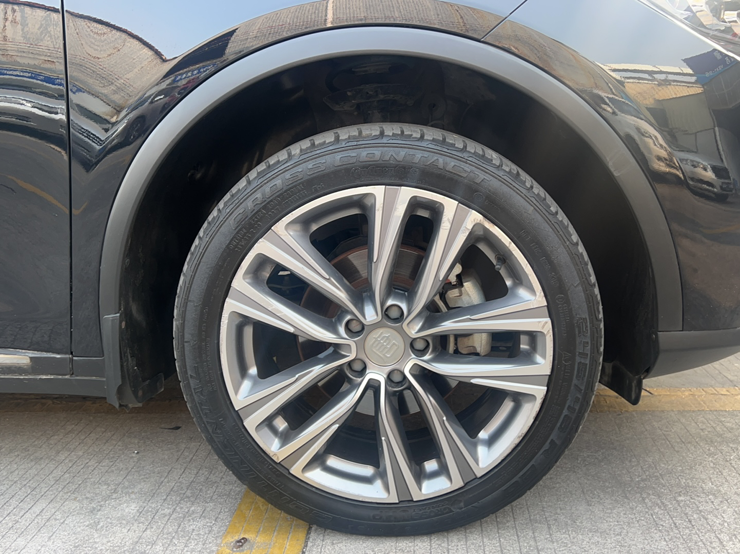 比亚迪 唐 2019款 2.0T 自动智联尊荣型 7座 国VI