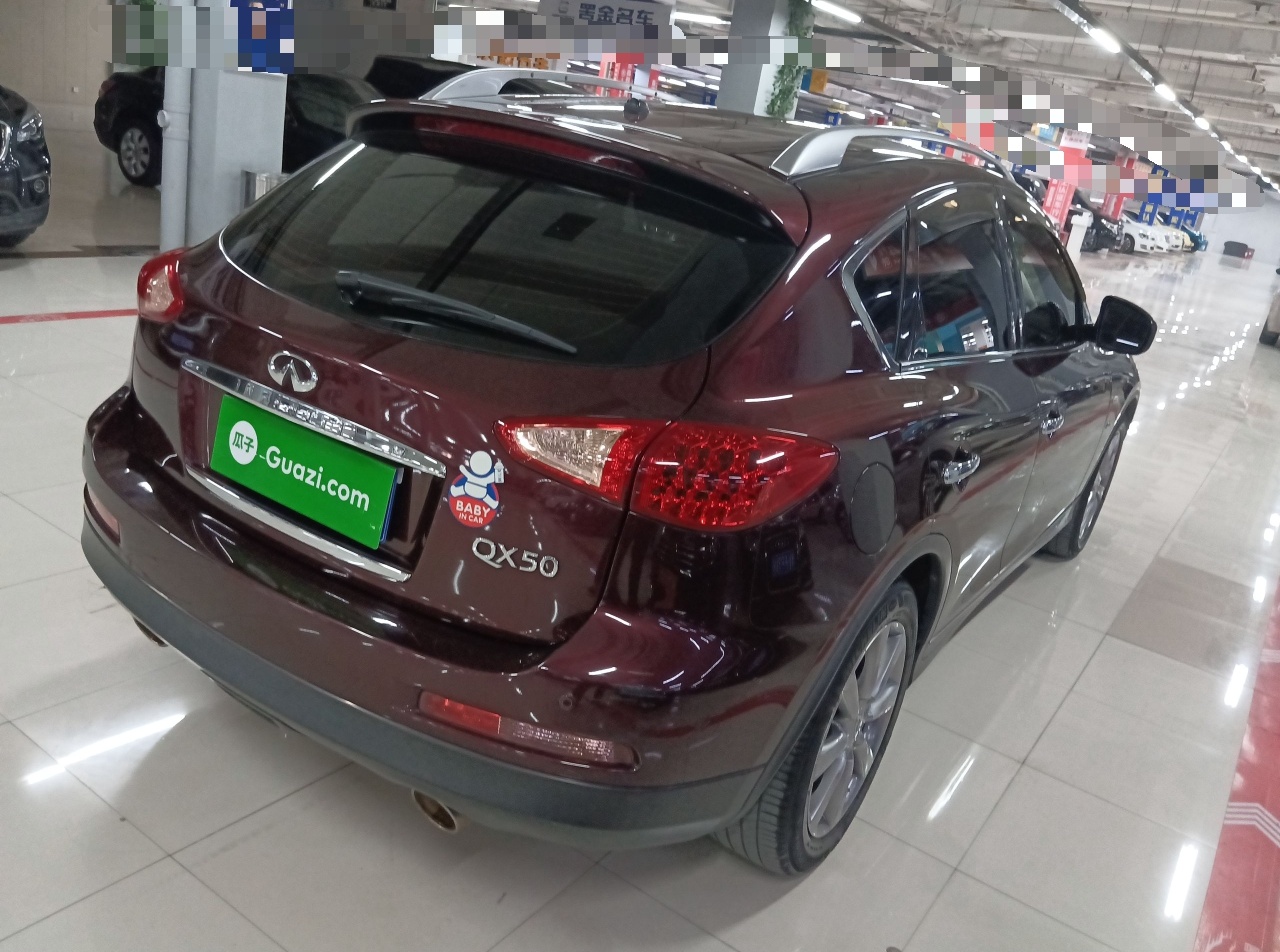 英菲尼迪QX50 2013款 2.5L 两驱优雅版(进口)