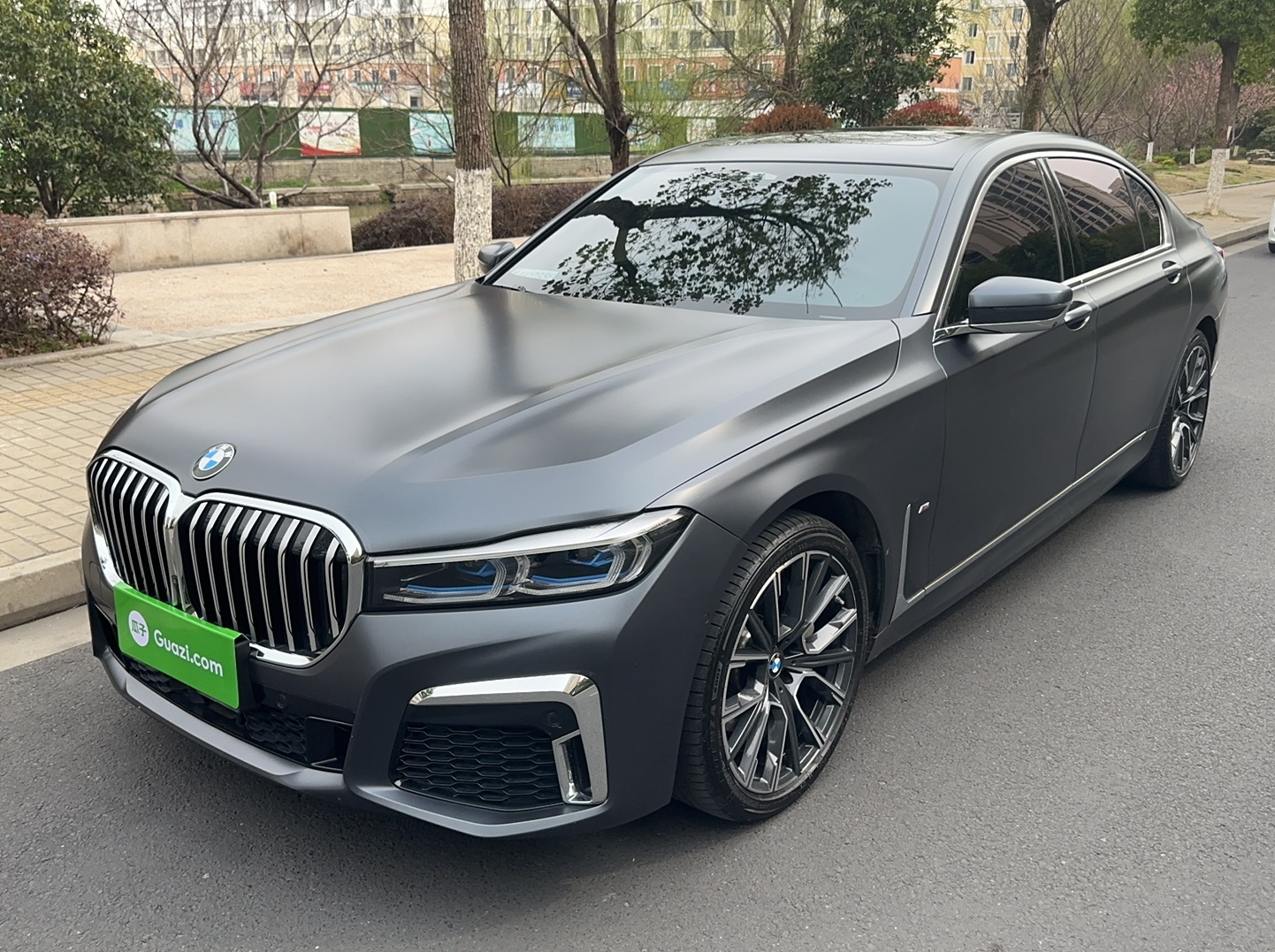 宝马7系 2019款 改款 740Li xDrive 行政型 M运动套装(进口)