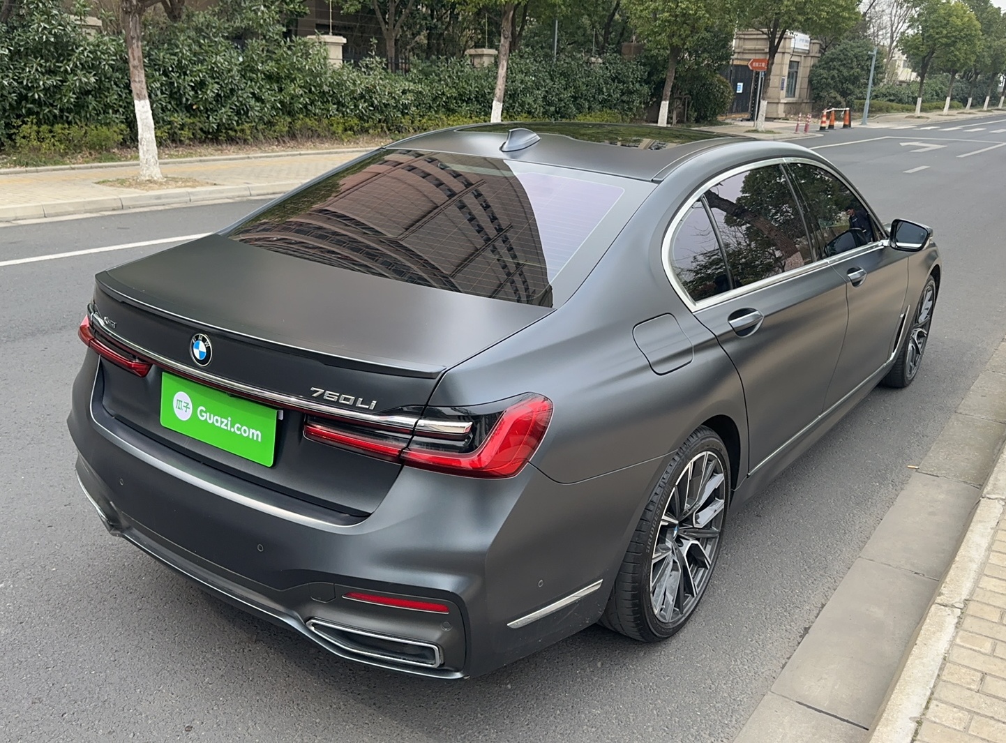 宝马7系 2019款 改款 740Li xDrive 行政型 M运动套装(进口)