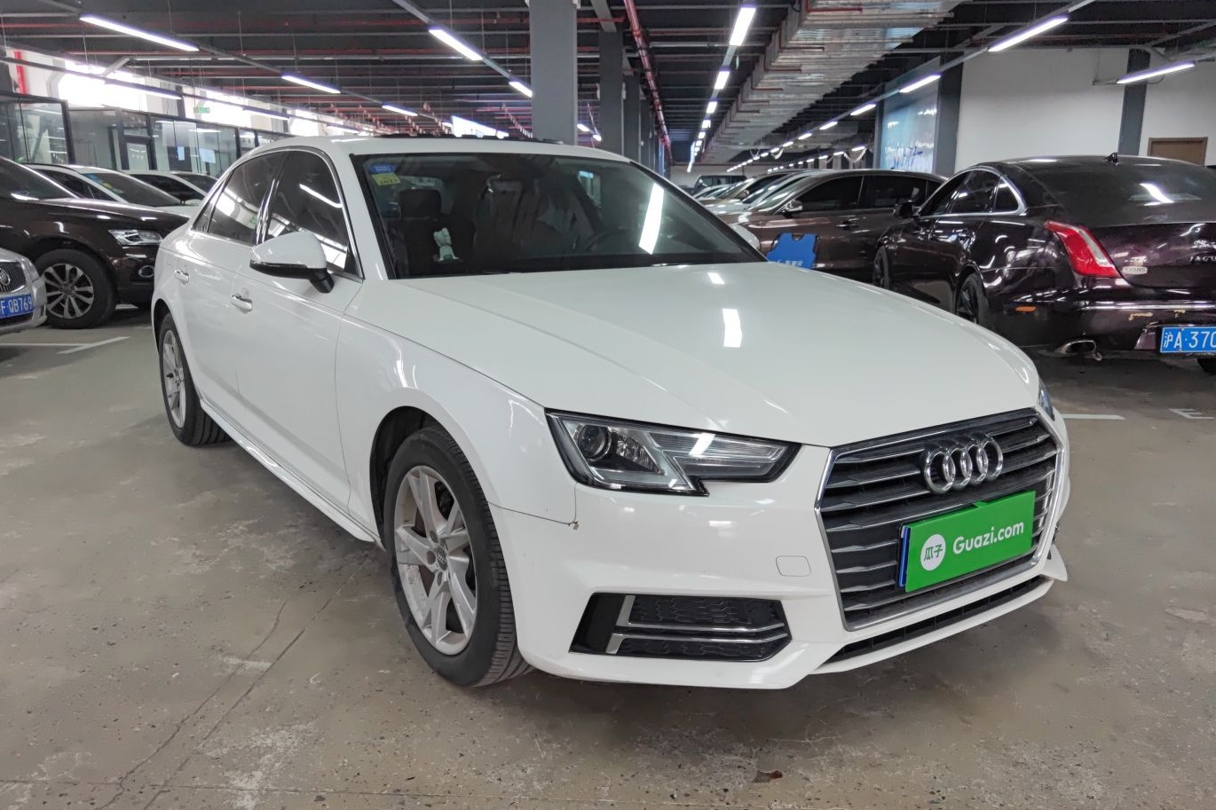 奥迪A4L 2019款 35 TFSI 进取型 国V