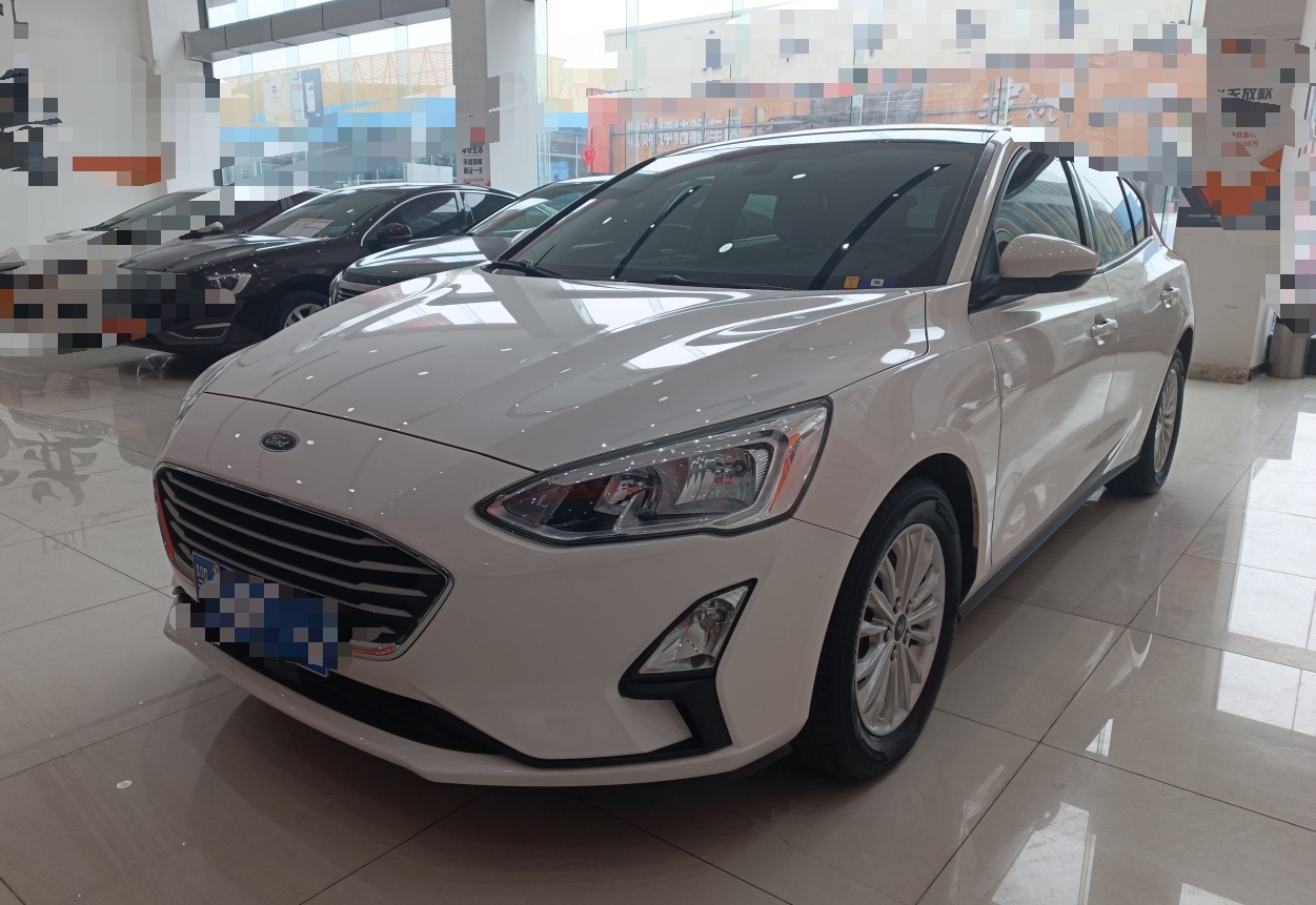 福特 福克斯 2019款 两厢 EcoBoost 180 自动锋潮型