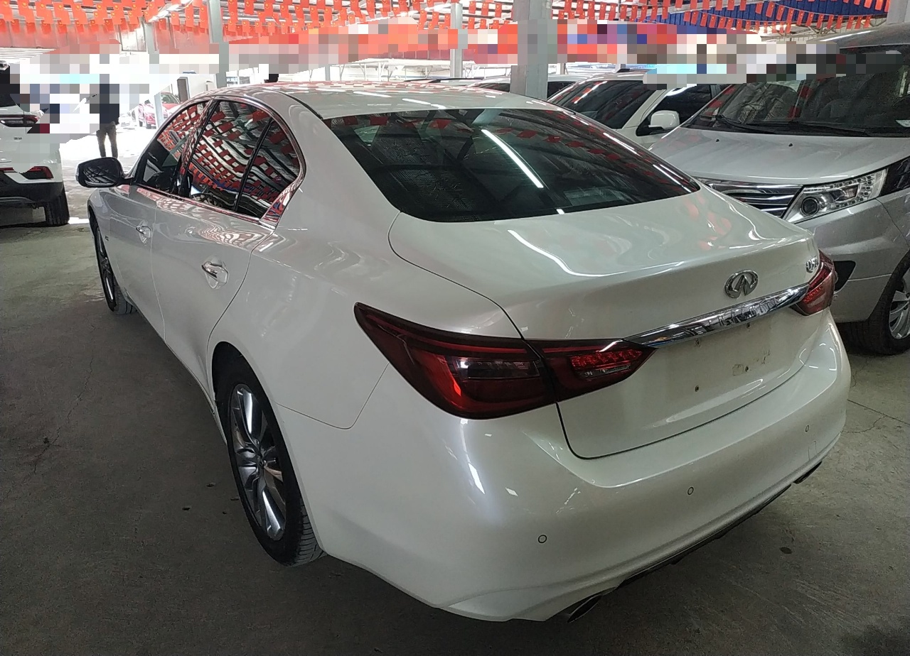 英菲尼迪Q50L 2018款 2.0T 进享版 国VI