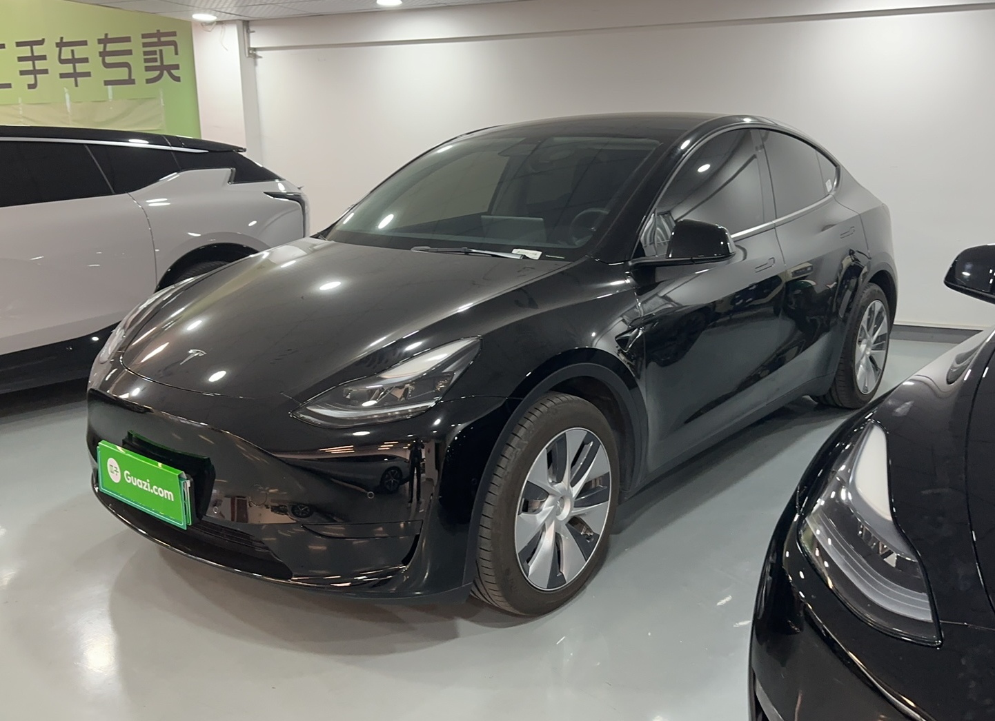 特斯拉 Model Y 2022款 后轮驱动版