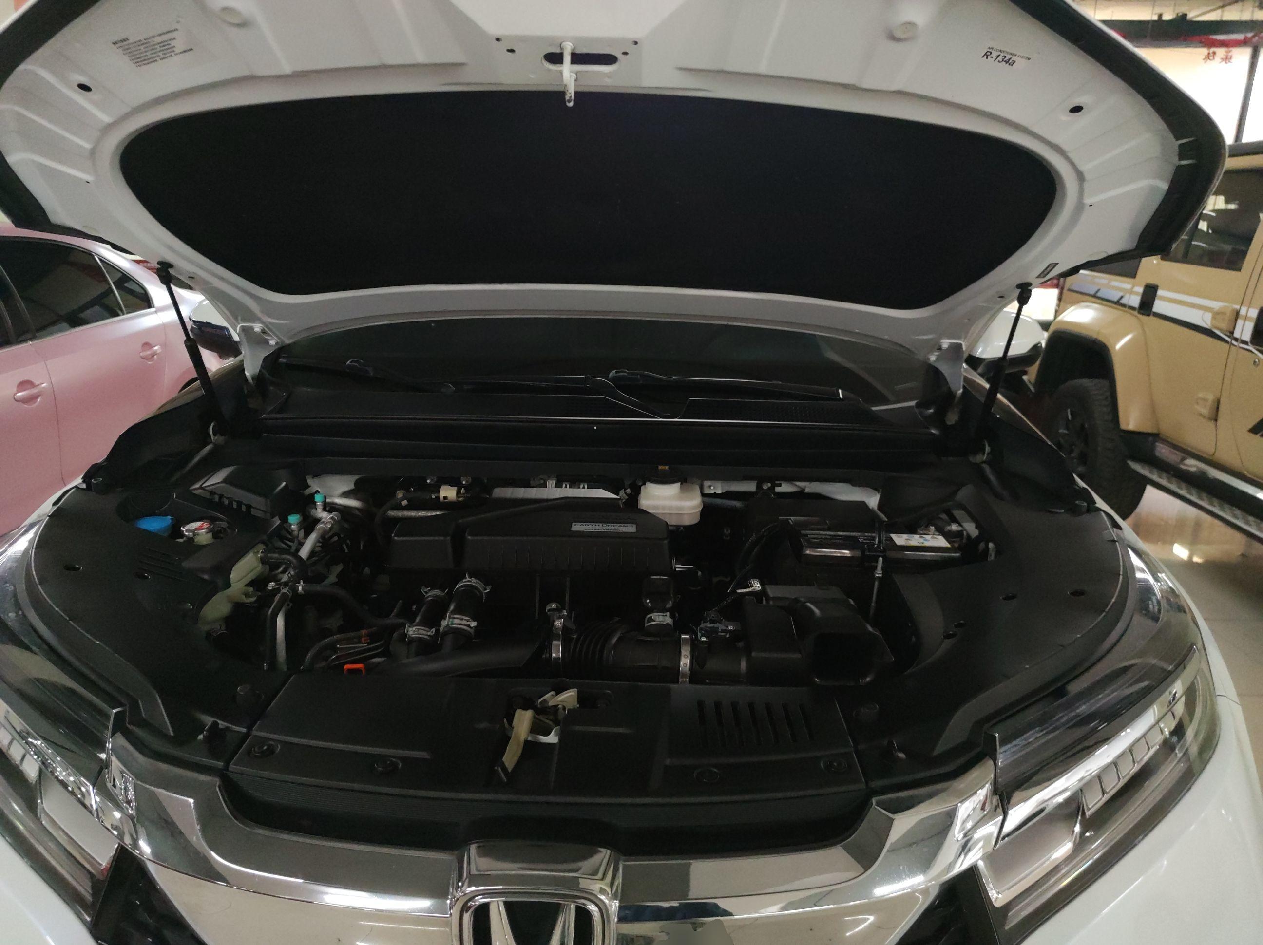 本田 冠道 2017款 240TURBO 两驱尊享版