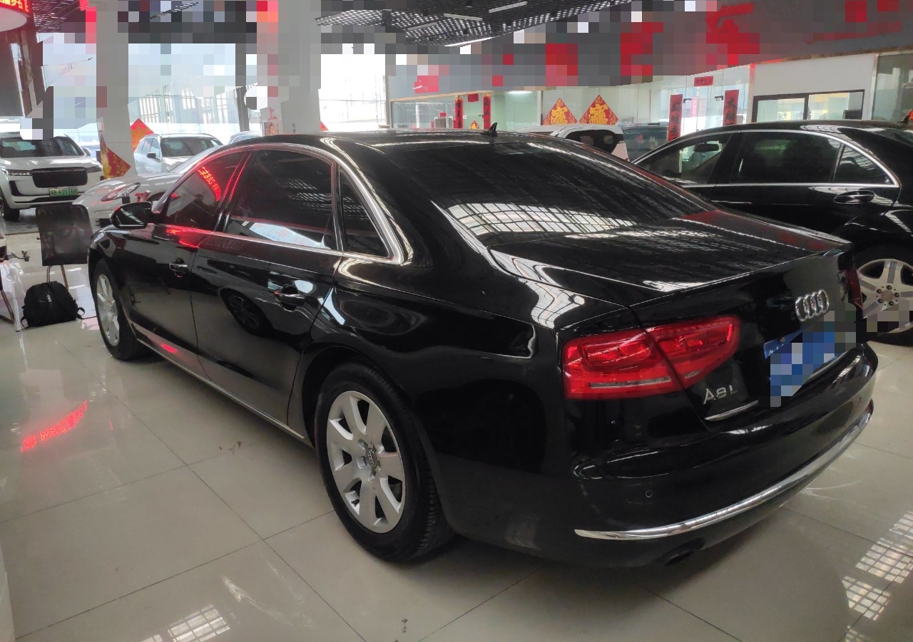 奥迪A8L 2013款 A8L 45 TFSI quattro舒适型(进口)