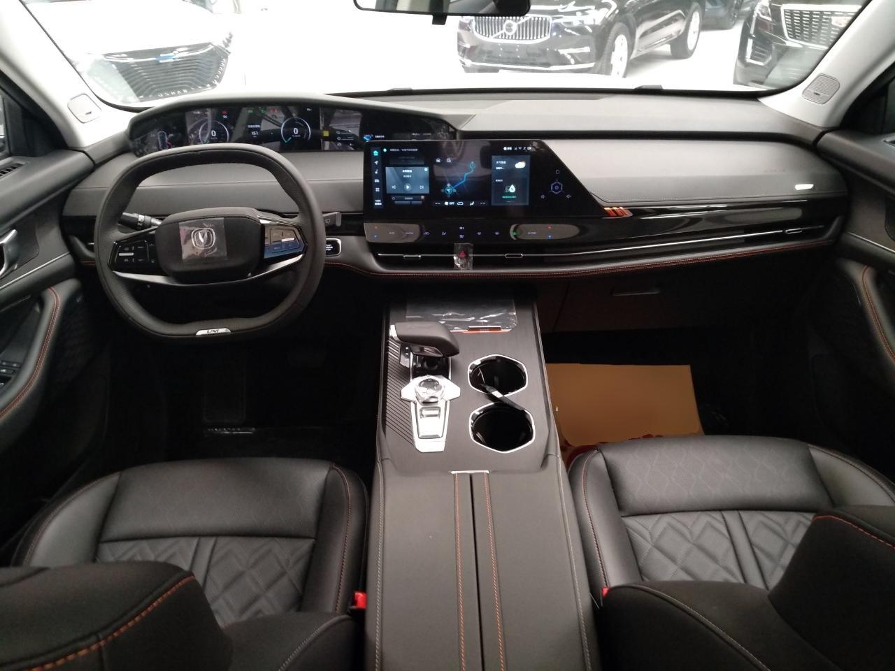 长安UNI-K新能源 2022款 蓝鲸iDD 1.5T 卓越型