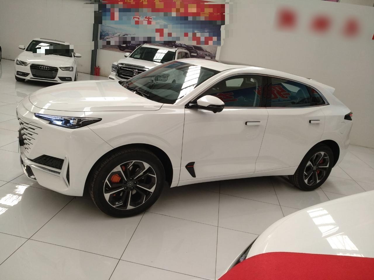 长安UNI-K新能源 2022款 蓝鲸iDD 1.5T 卓越型