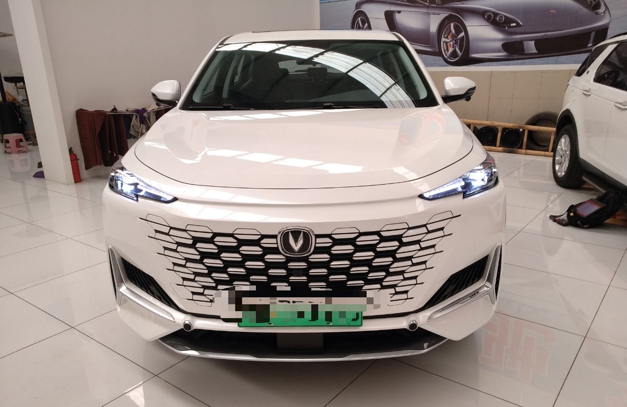 长安UNI-K新能源 2022款 蓝鲸iDD 1.5T 卓越型