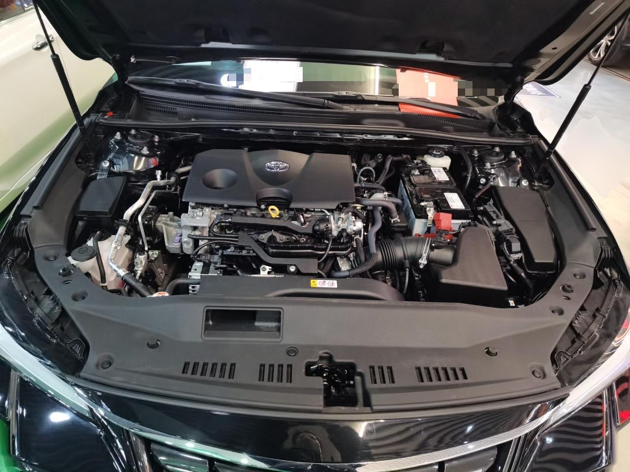 丰田 亚洲龙 2022款 2.0L 进取版