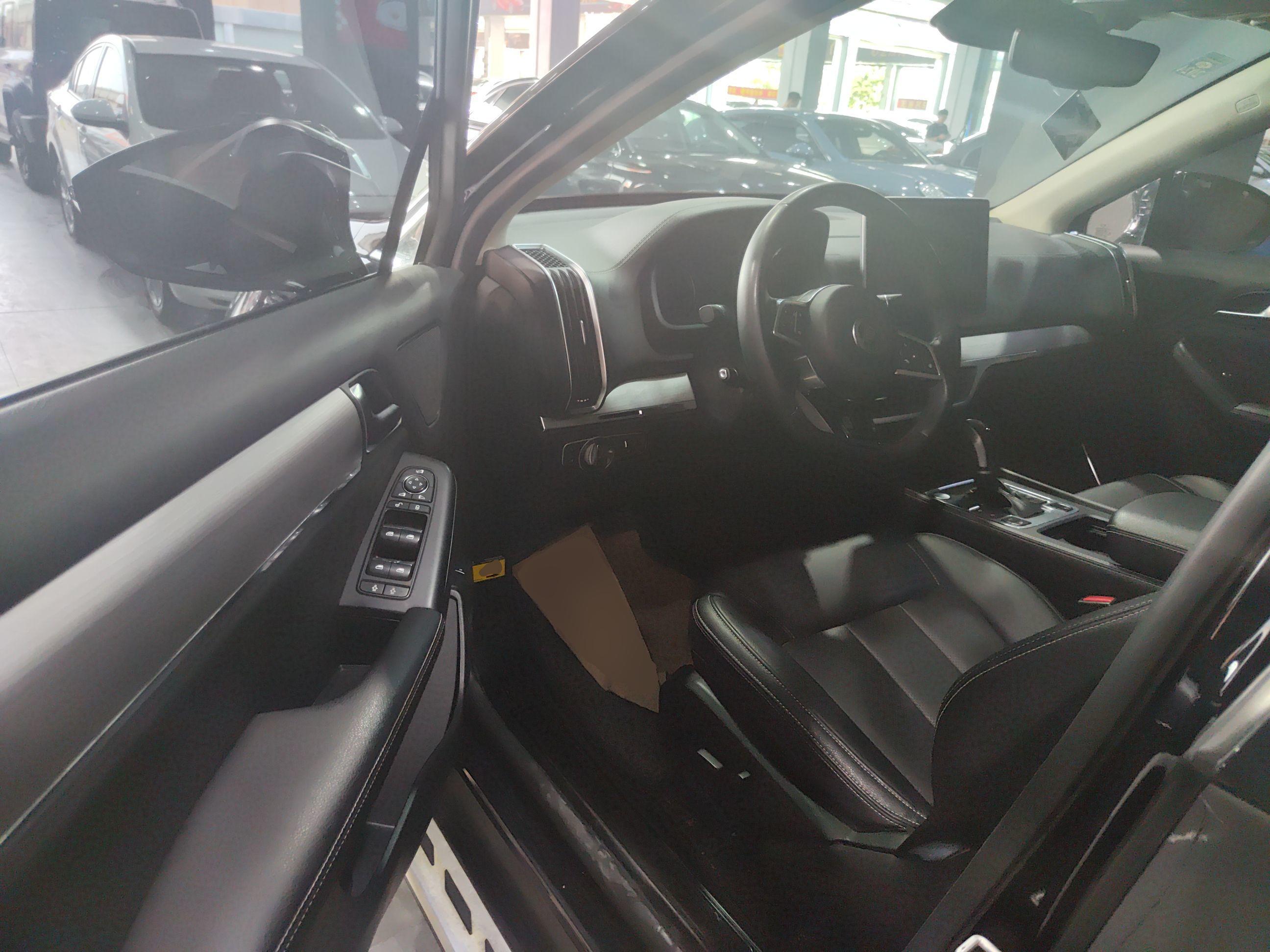 比亚迪 唐 2019款 2.0T 自动智联尊贵型 7座 国VI