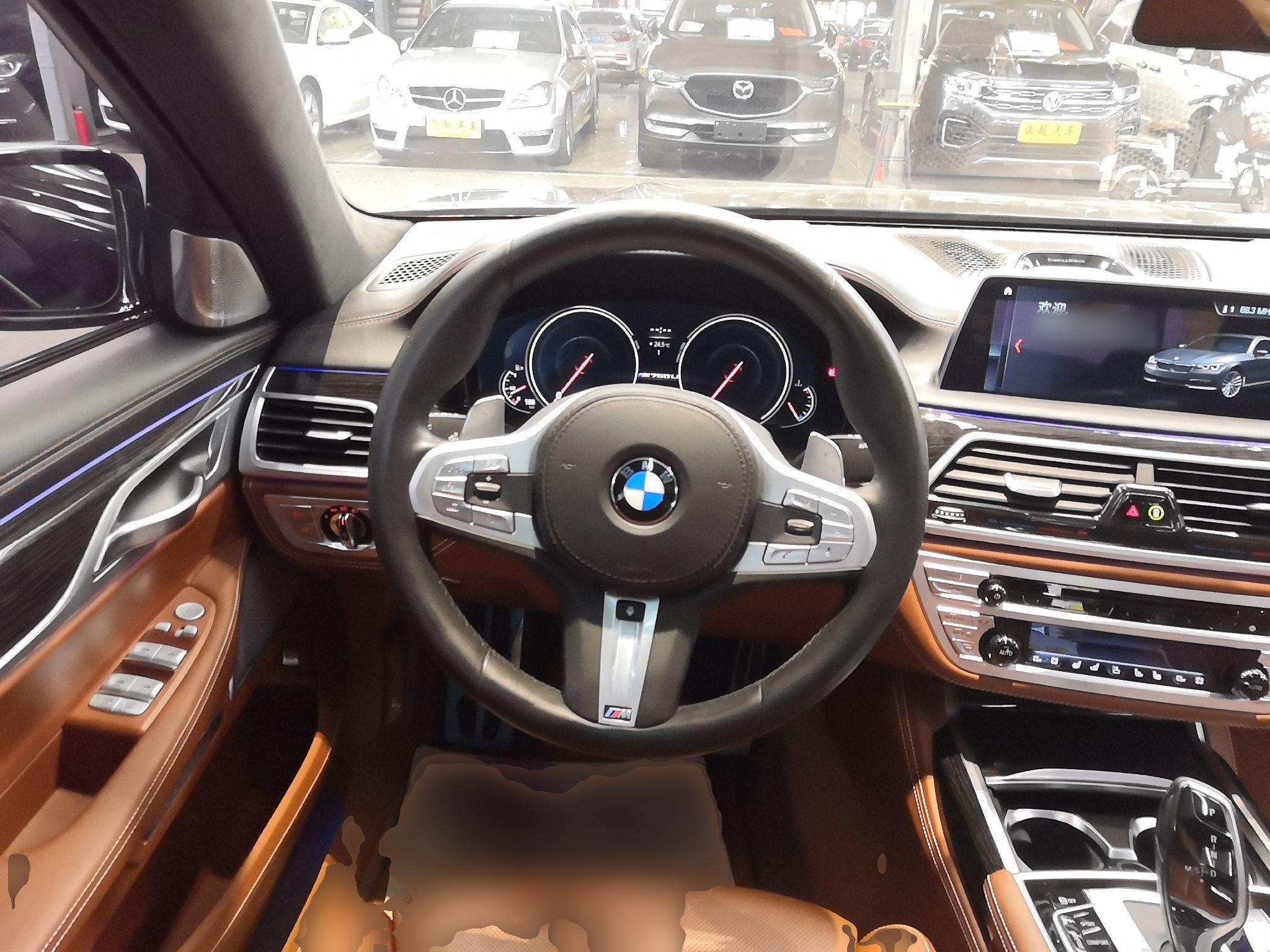 宝马7系 2018款 M760Li xDrive(进口)