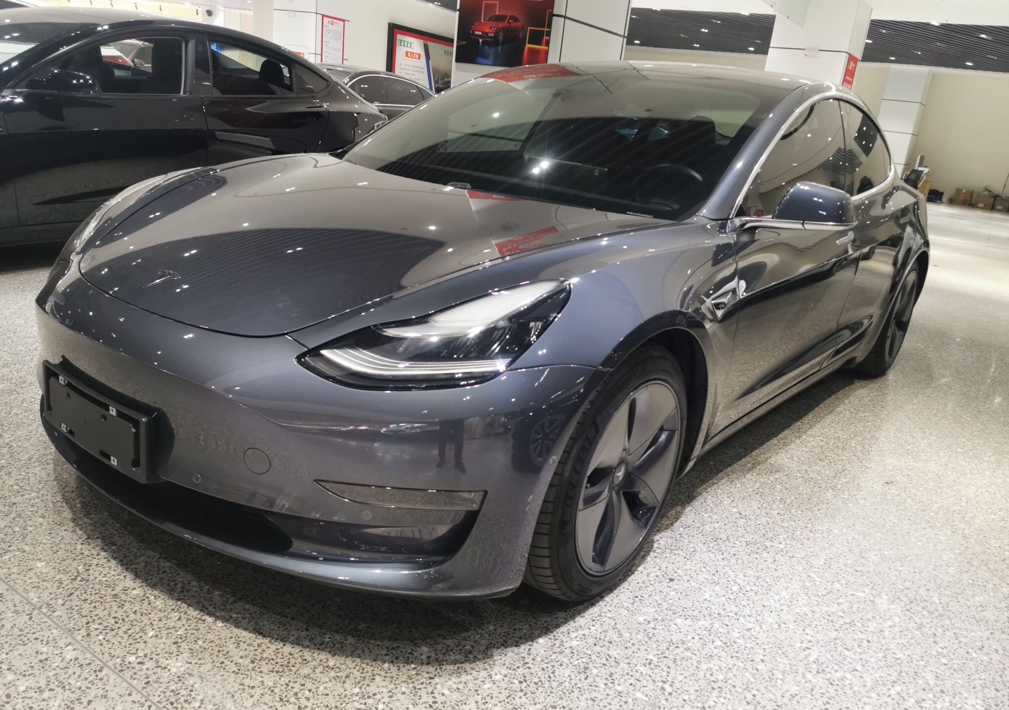 特斯拉 Model 3 2019款 长续航后驱版(进口)