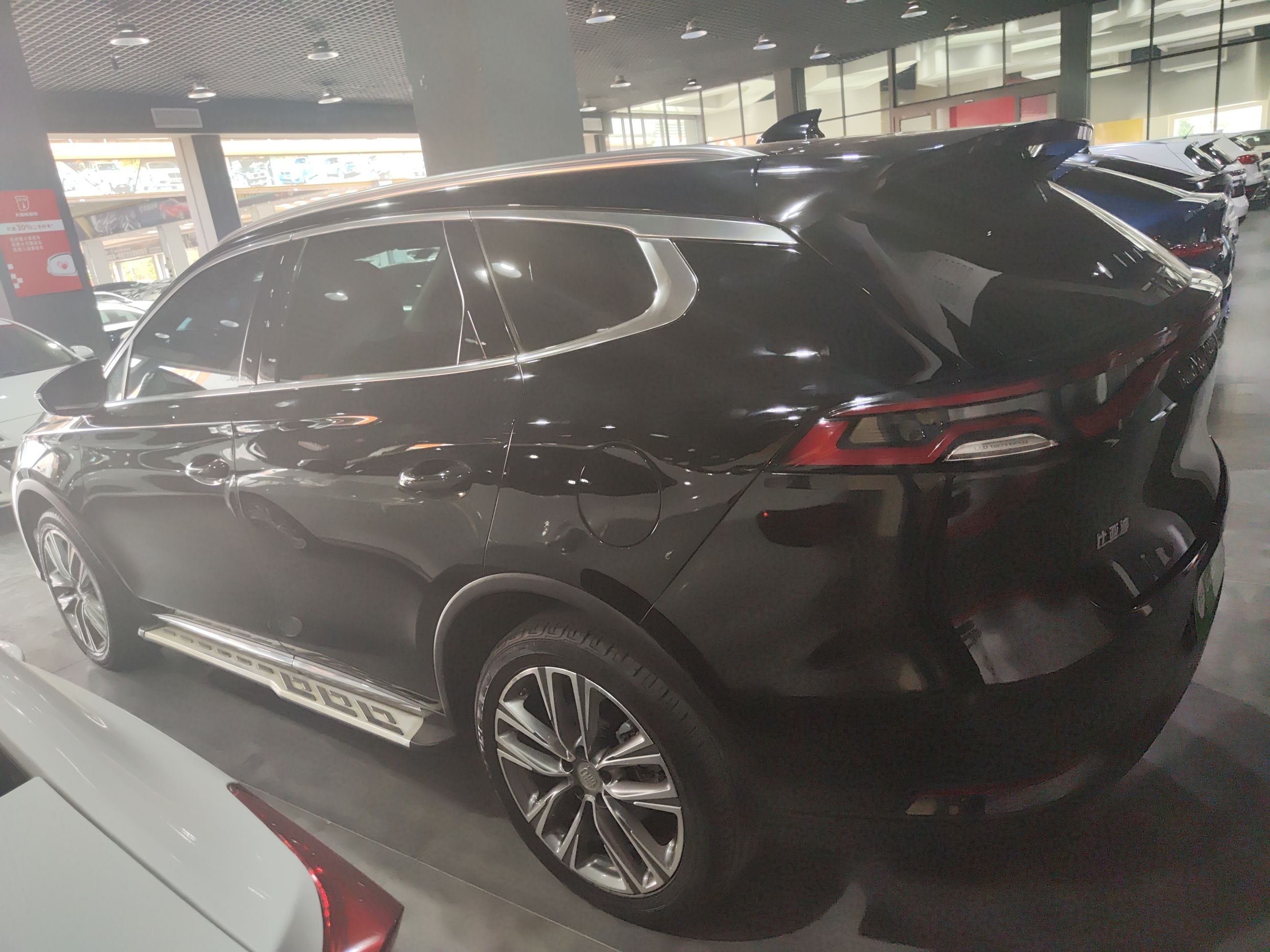 比亚迪 唐 2019款 2.0T 自动智联尊贵型 7座 国VI