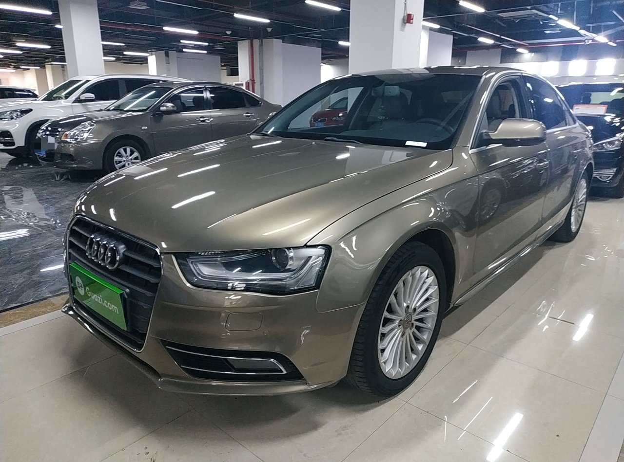 奥迪A4L 2013款 35 TFSI 自动技术型