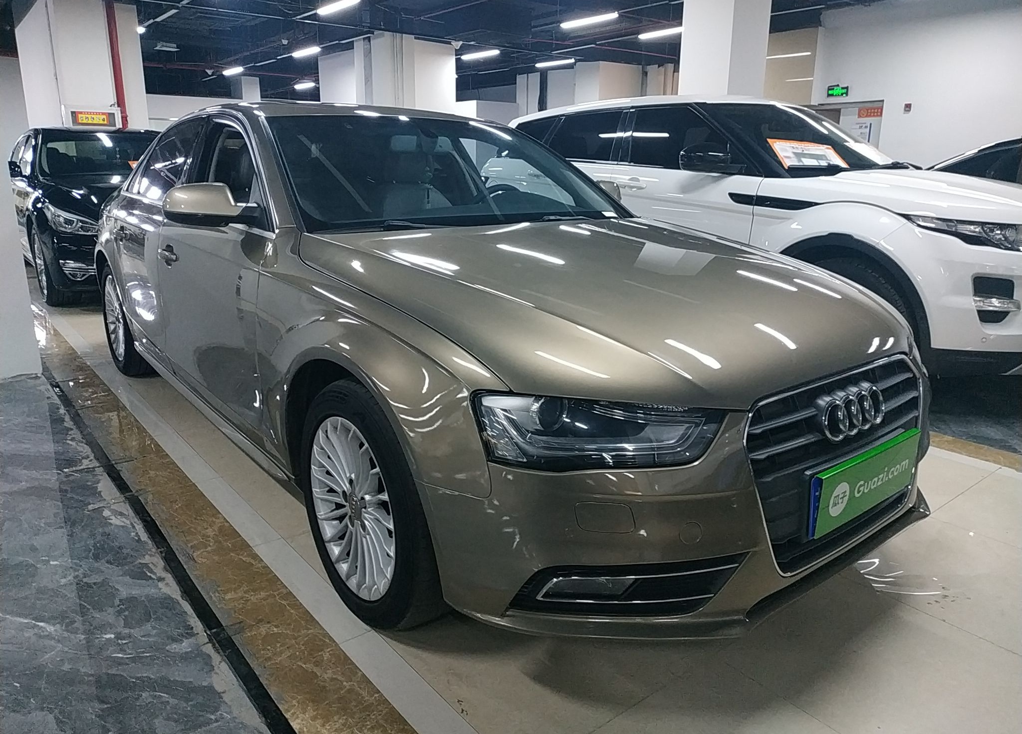 奥迪A4L 2013款 35 TFSI 自动技术型