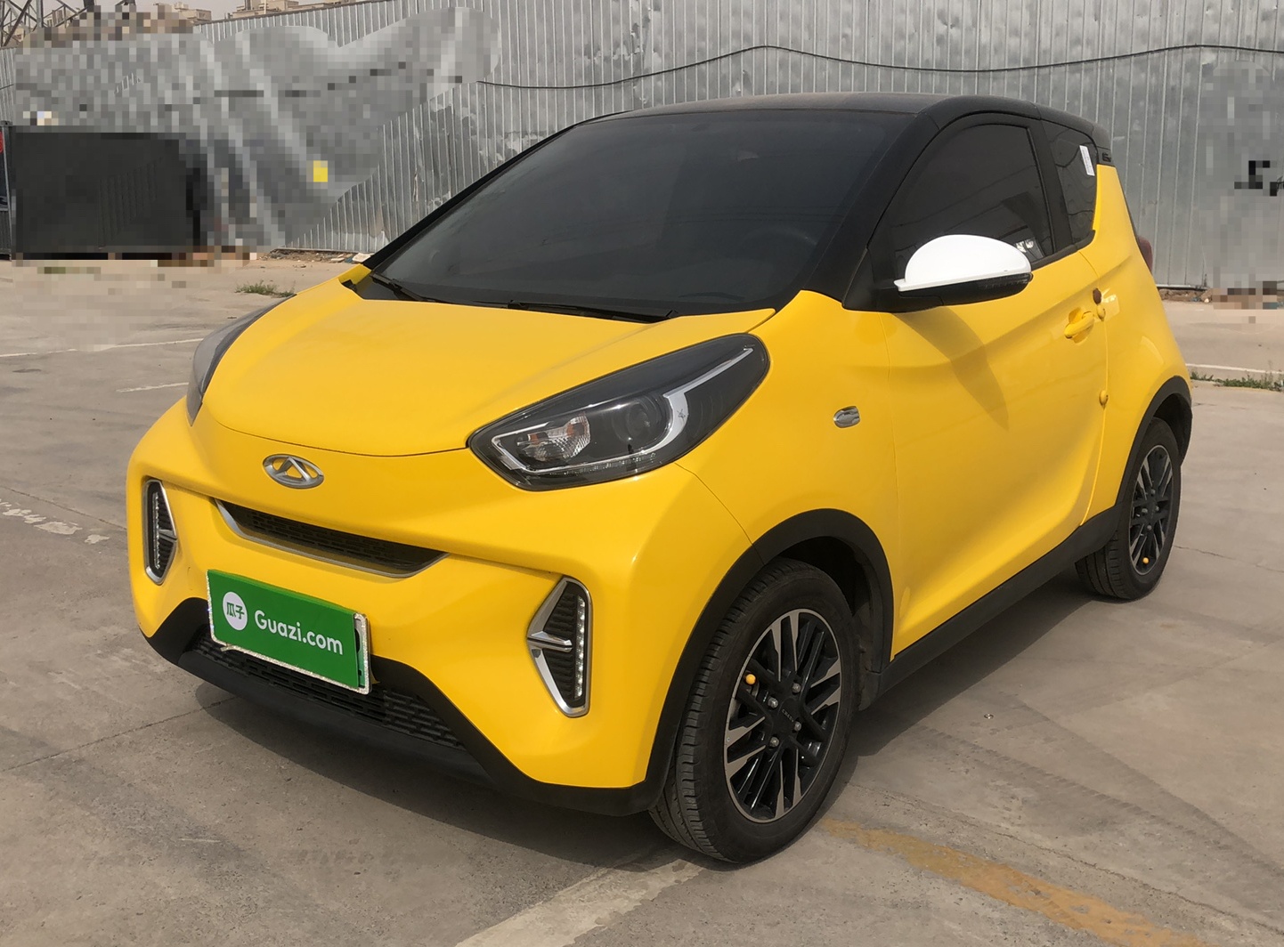 奇瑞 小蚂蚁 2022款 甜粉款 半糖版 三元锂 30kW 301km