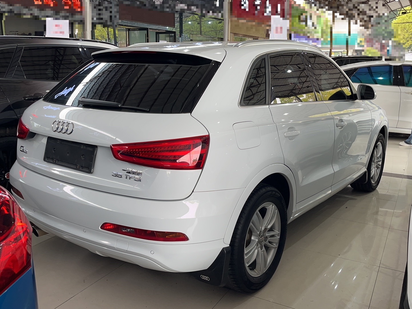 奥迪Q3 2015款 35 TFSI 舒适型