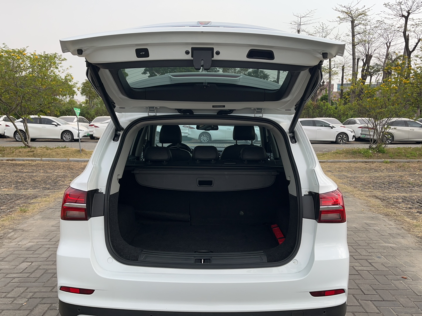 荣威RX5 2016款 30T 两驱自动互联网智享版