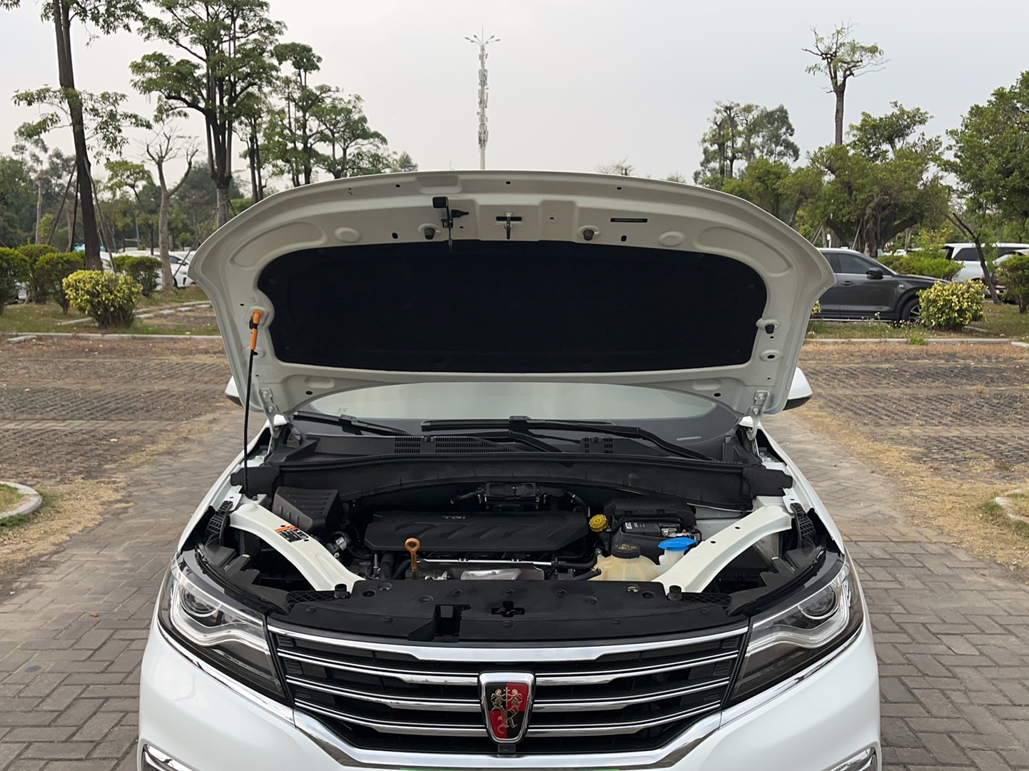 荣威RX5 2016款 30T 两驱自动互联网智享版