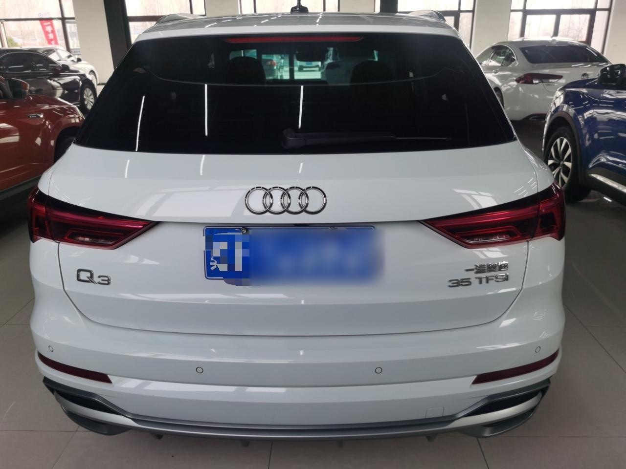 奥迪Q3 2020款 35 TFSI 时尚动感型