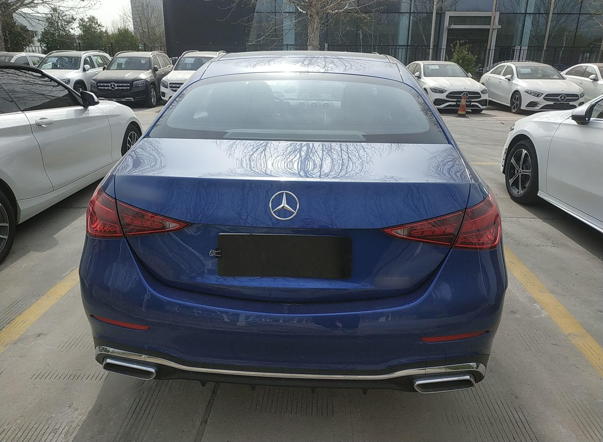 奔驰C级 2022款 C 200 L 运动版