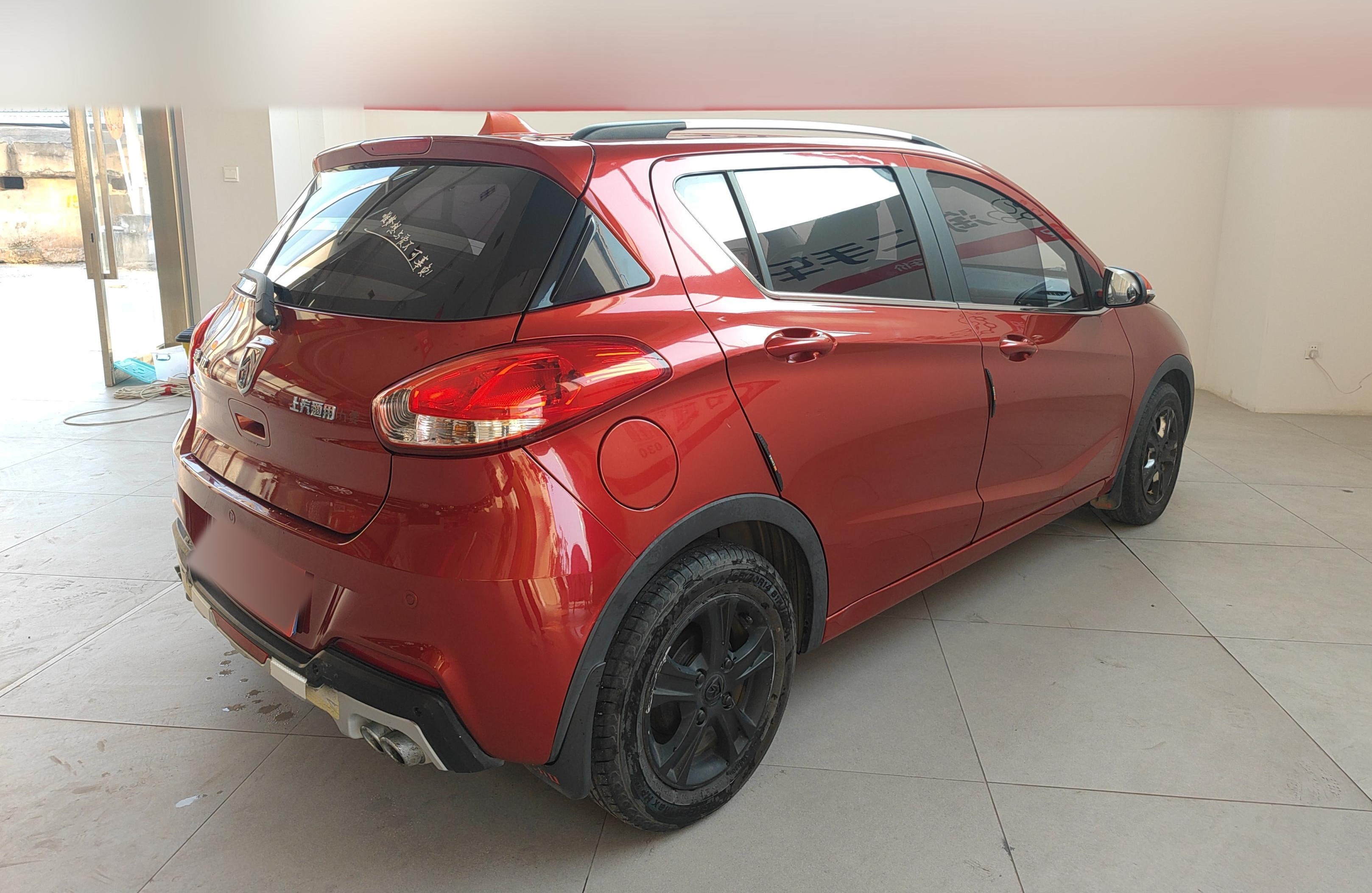 宝骏310 2016款 1.2L 手动豪华型