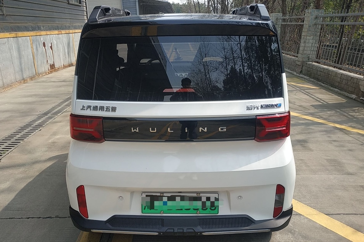 五菱汽车 宏光MINI EV 2022款 GAMEBOY 300km 玩咖款