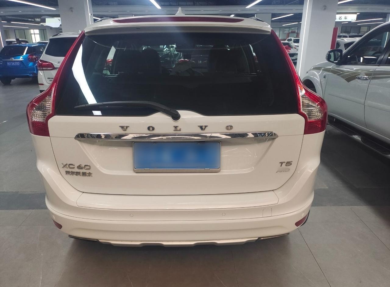 沃尔沃XC60 2015款 T5 AWD 智远版