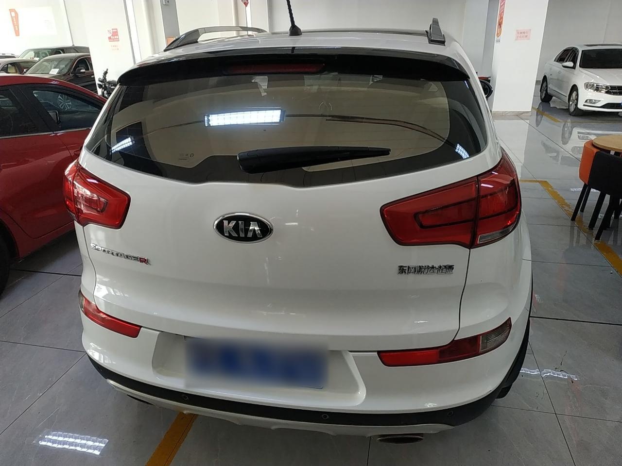 起亚 智跑 2015款 2.0L 自动两驱版DLX