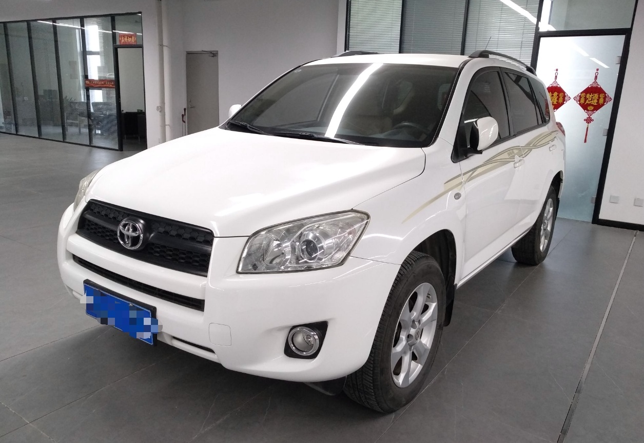 丰田 RAV4 2011款 2.0L 自动经典版