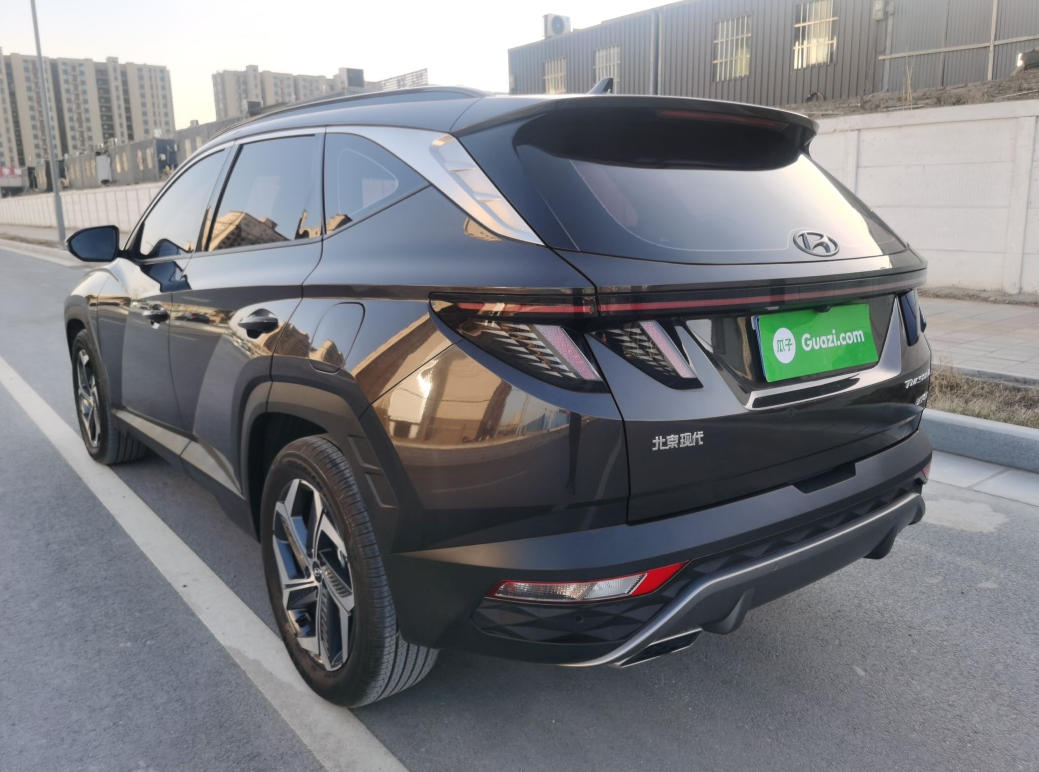 现代 2021款 途胜L 1.5T LUX尊贵版