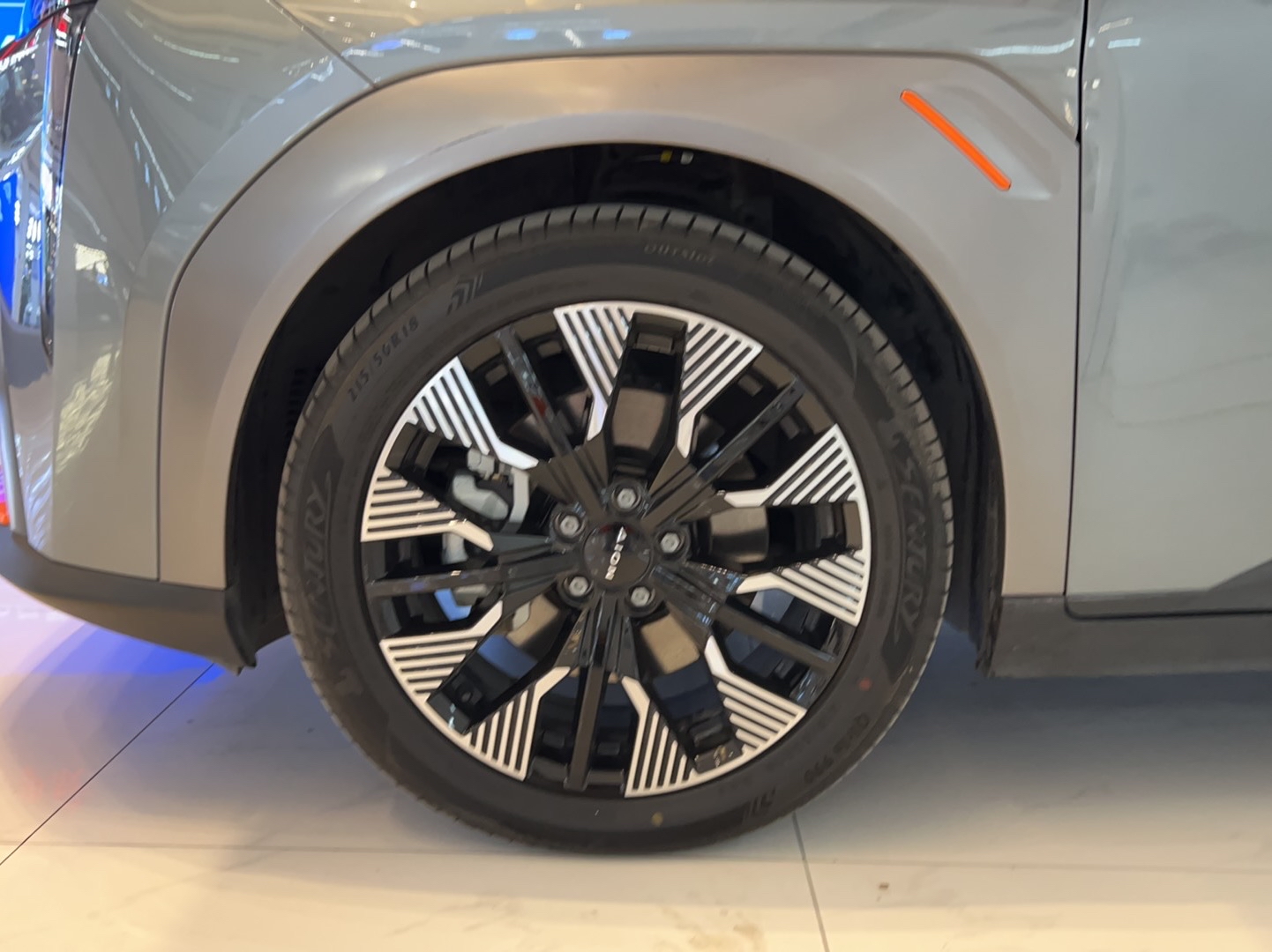 广汽埃安 AION Y 2021款 70 科技活力版